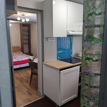 Ferienwohnung Studio Independant Dans Un Maison Saint-Denis  Exterior foto