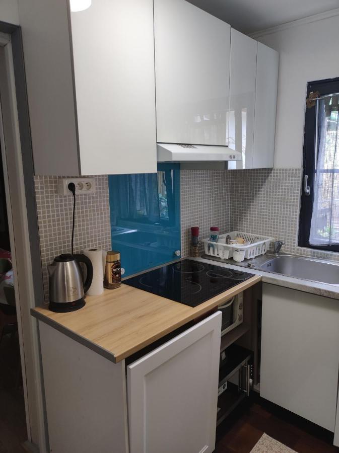 Ferienwohnung Studio Independant Dans Un Maison Saint-Denis  Exterior foto